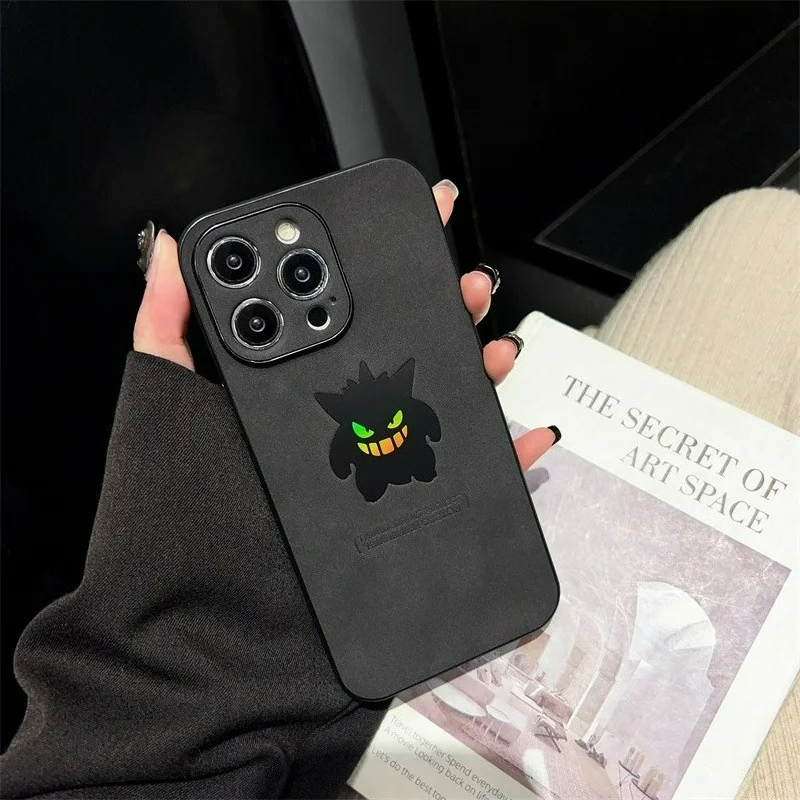 漫画アニメゲンガー革風レーザー加工スマホケース iPhone - Apple Iphone 15 Pro Max のレビューと価格