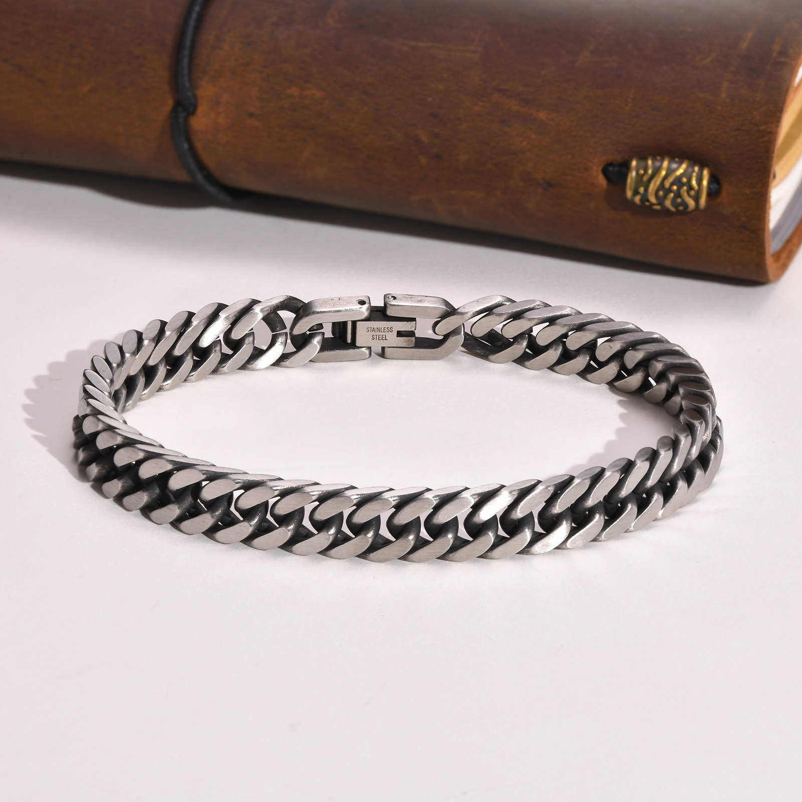 Vnox 分厚いレトロキューバチェーンブレスレット男性用、ヴ - Ceramic Link Bracelet のレビューと価格