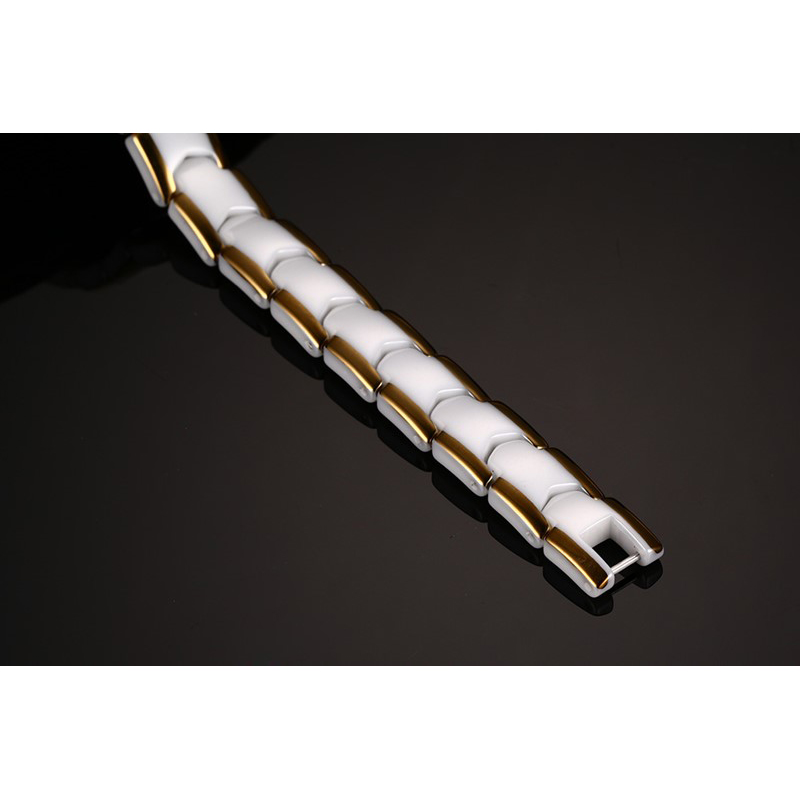 Vinterly-女性用磁気ブレスレット,ゴールドカラーチェ - Ceramic Link Bracelet のレビューと価格