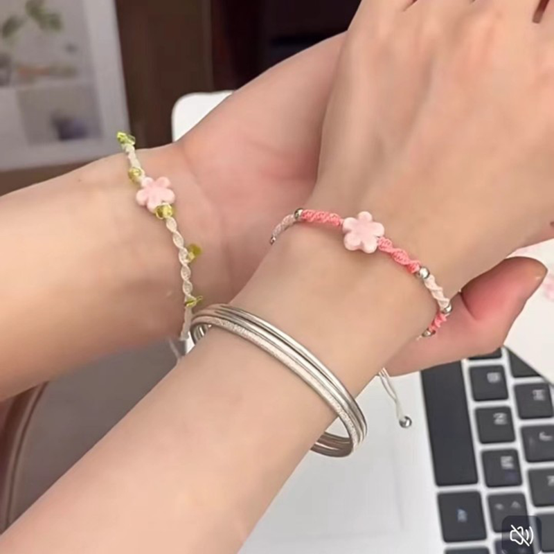 手作り織りセラミックビーズ幸運の花ブレスレット女性のためのミ - Ceramic Link Bracelet のレビューと価格